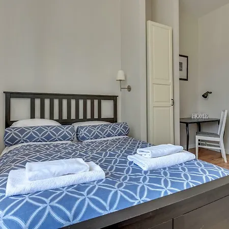 Lion - Scandi Ii Apartment